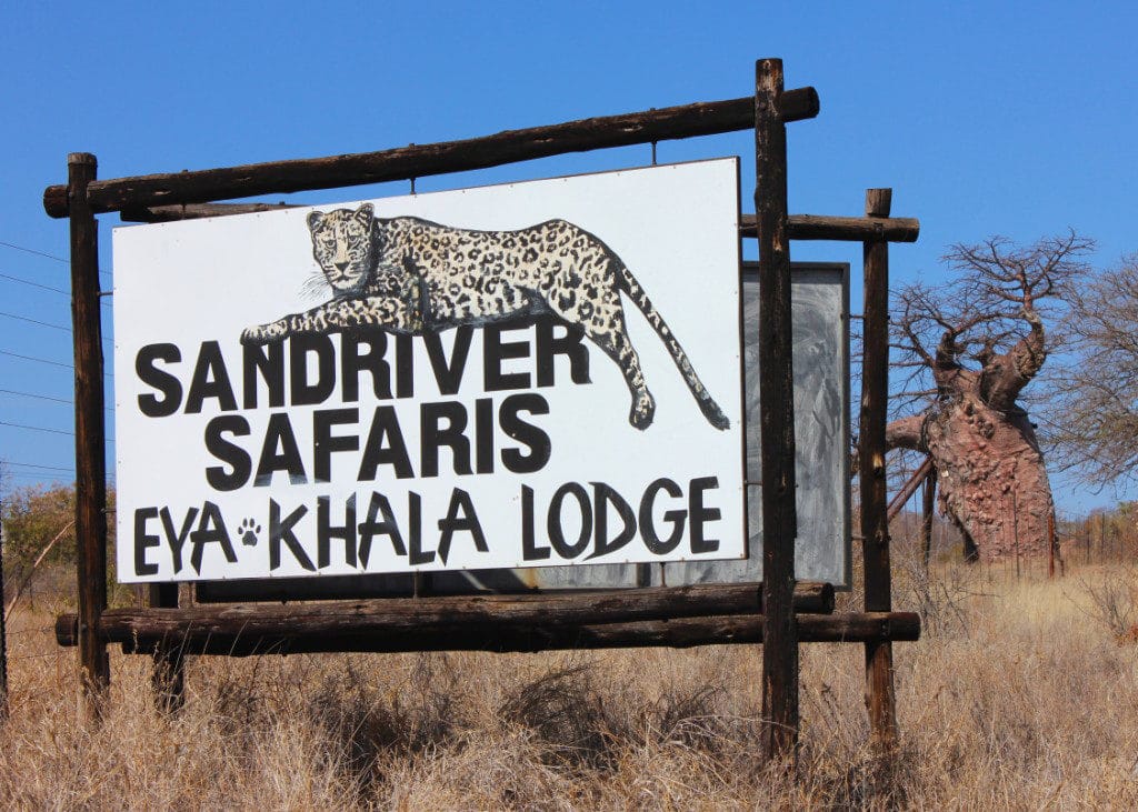 Sandriver Safari Sign