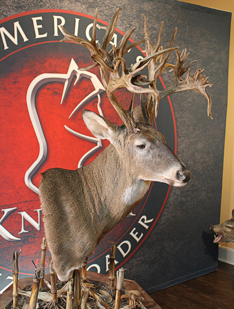 American Made Knight Muzzleloader Takes World-Record Buck